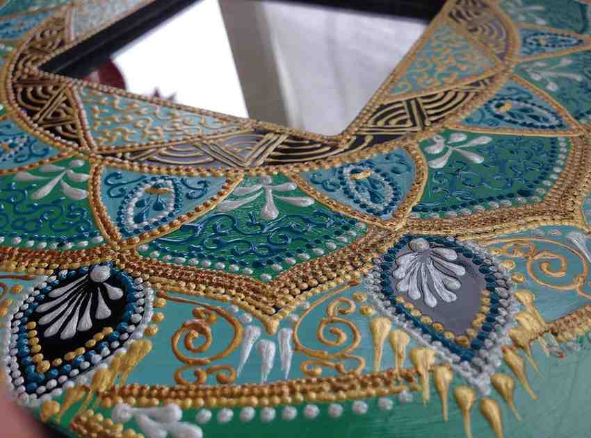 تصویر 3 از آینه دکوراتیو مدرن و شیک برنزی مناسب فضای اداری